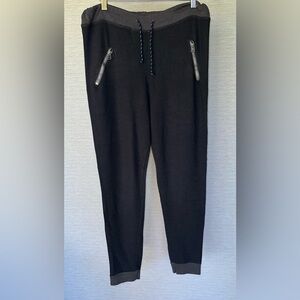 Sundry women’s sweatpants